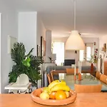 Casa Escadinhas إيريسييرا